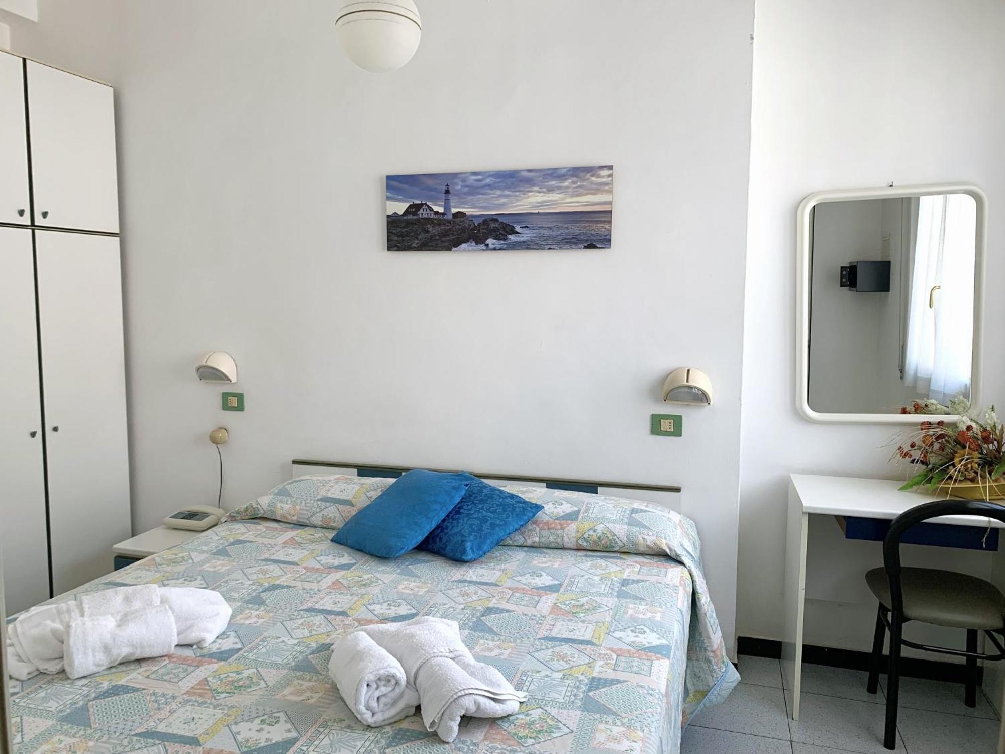 Hotel Villa Chiara Finale Ligure Exterior photo