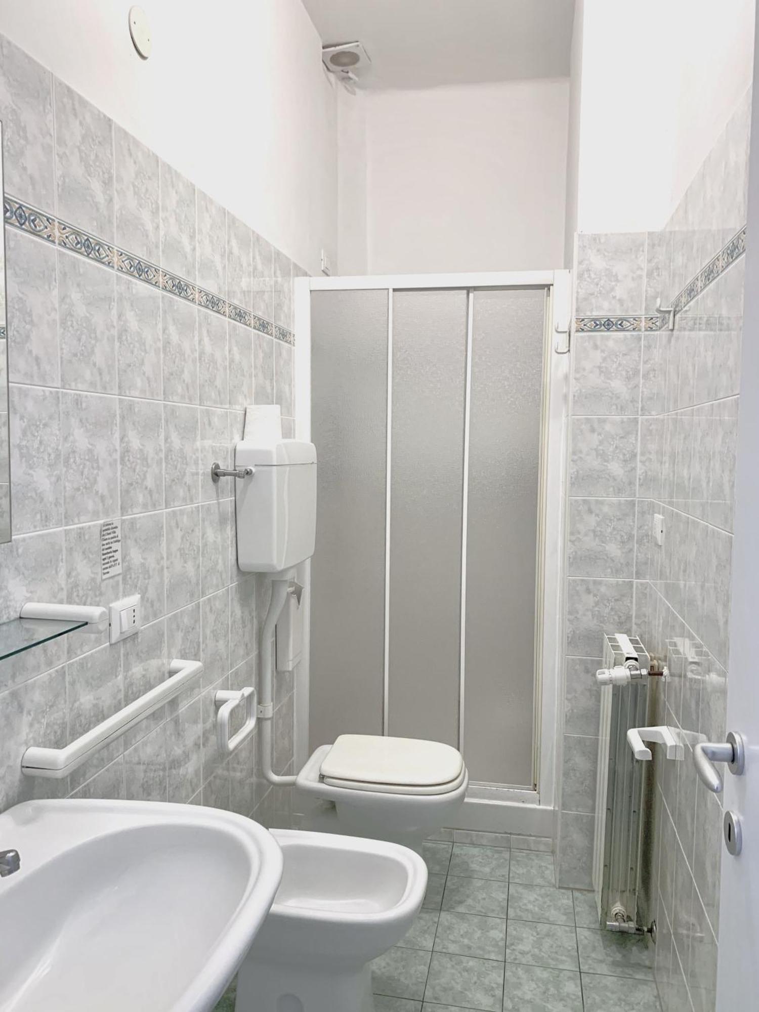 Hotel Villa Chiara Finale Ligure Exterior photo